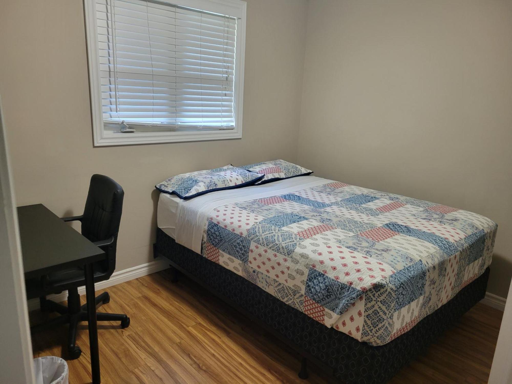 Comfy Rooms Stay - Unit 1 Кингстън Екстериор снимка